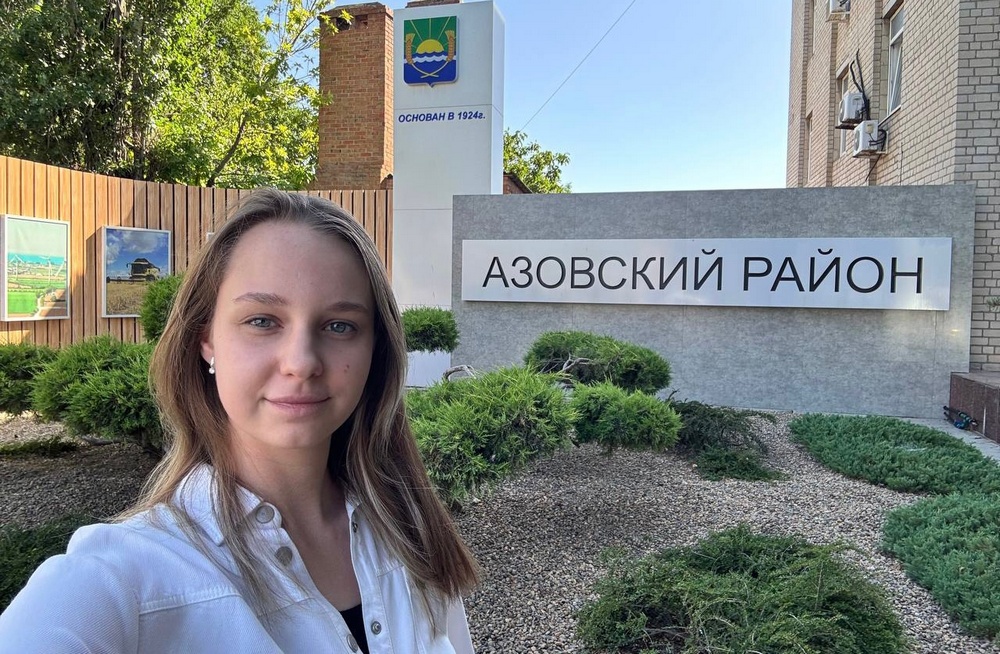 Вчера — абитуриентка, сегодня — журналист администрации