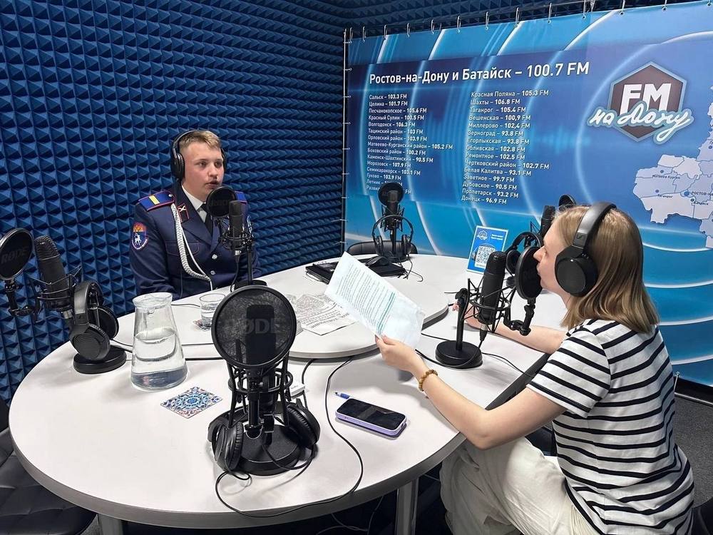 «Болтать — это то, что я умею лучше всего»: Виктория Струкова — о работе на радио